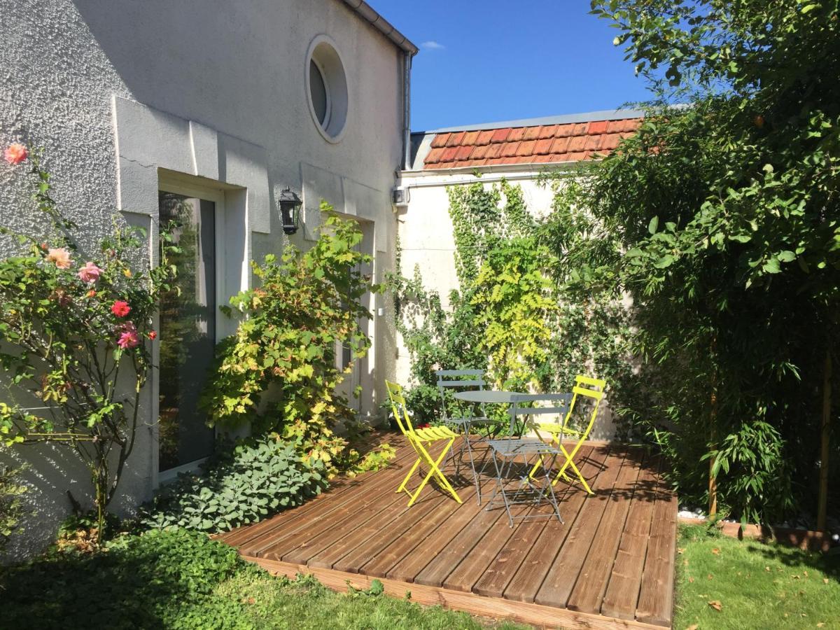 Les Gites Du Clos Saint-Martin Maule Экстерьер фото