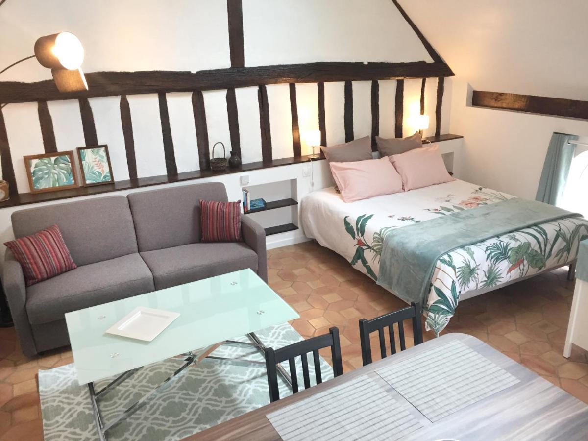 Les Gites Du Clos Saint-Martin Maule Экстерьер фото